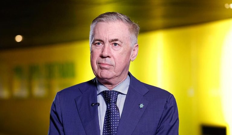 Carlo Ancelotti renova contrato com a CBF e segue como treinador da Seleção Brasileira