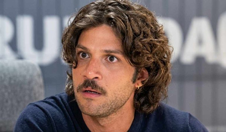 Polêmica! Chay Suede é massacrado por famosa após climão: “Faça-me o favor!”