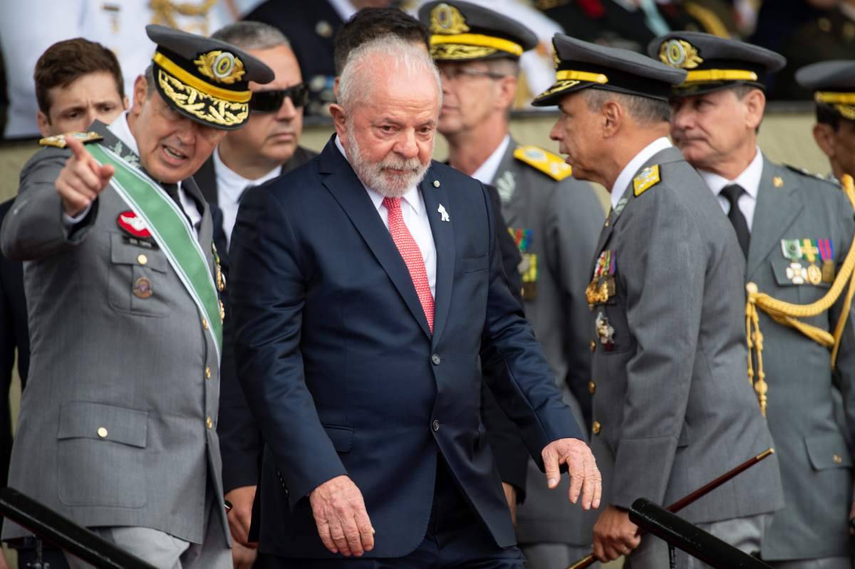O presidente Luiz Inácio Lula da Silva no Quartel-General do Exército, em Brasília O presidente Luiz Inácio Lula da Silva no Quartel-General do Exército, em Brasília. Foto: Marcelo Camargo/Agência Brasil