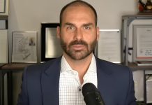 Eduardo Bolsonaro bota ponto final em polêmica do Cavalo Preto: “Parece até que eu sou mentiroso”