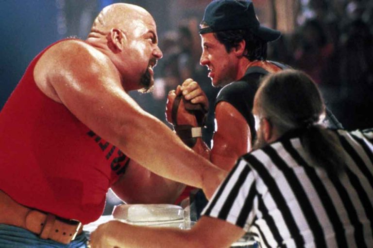 Grande astro que esteve ao lado de Sylvester Stallone em ‘Falcão’ sofreu infarto fulminante