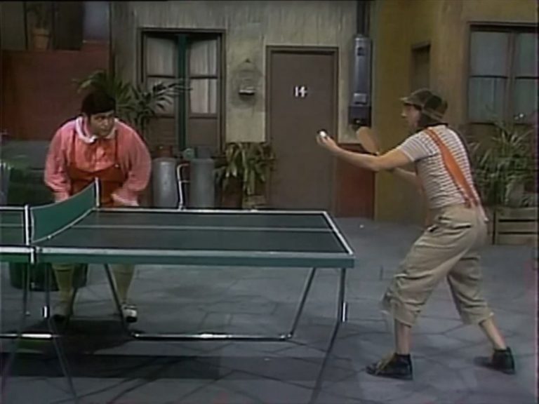 Sob nova direção, SBT volta a exibir episódios clássicos de Chaves e explode na audiência
