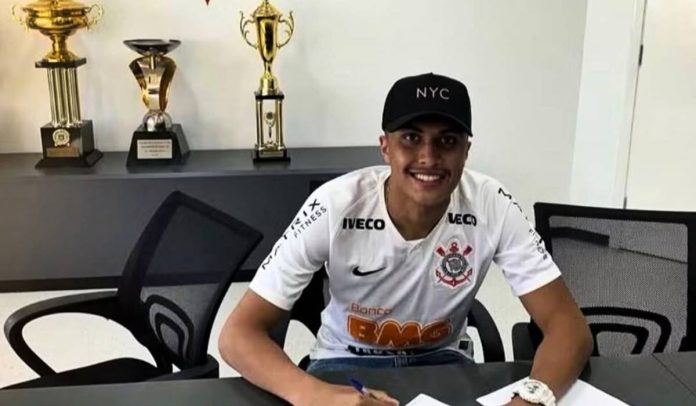 Kauê Moreira Kauê Moreira