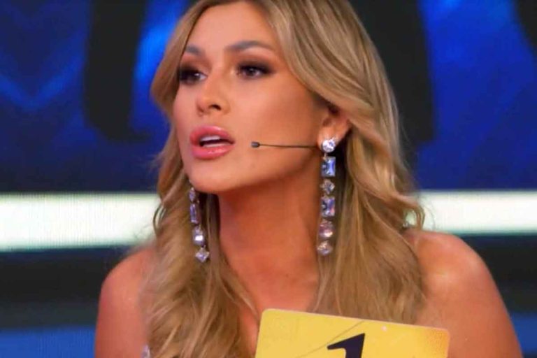 Lívia Andrade sai em defesa de ator após revelação no ‘Domingão’