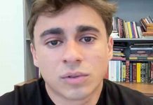 Nikolas diz que boneco representando Flávio foi queimado no Ceará