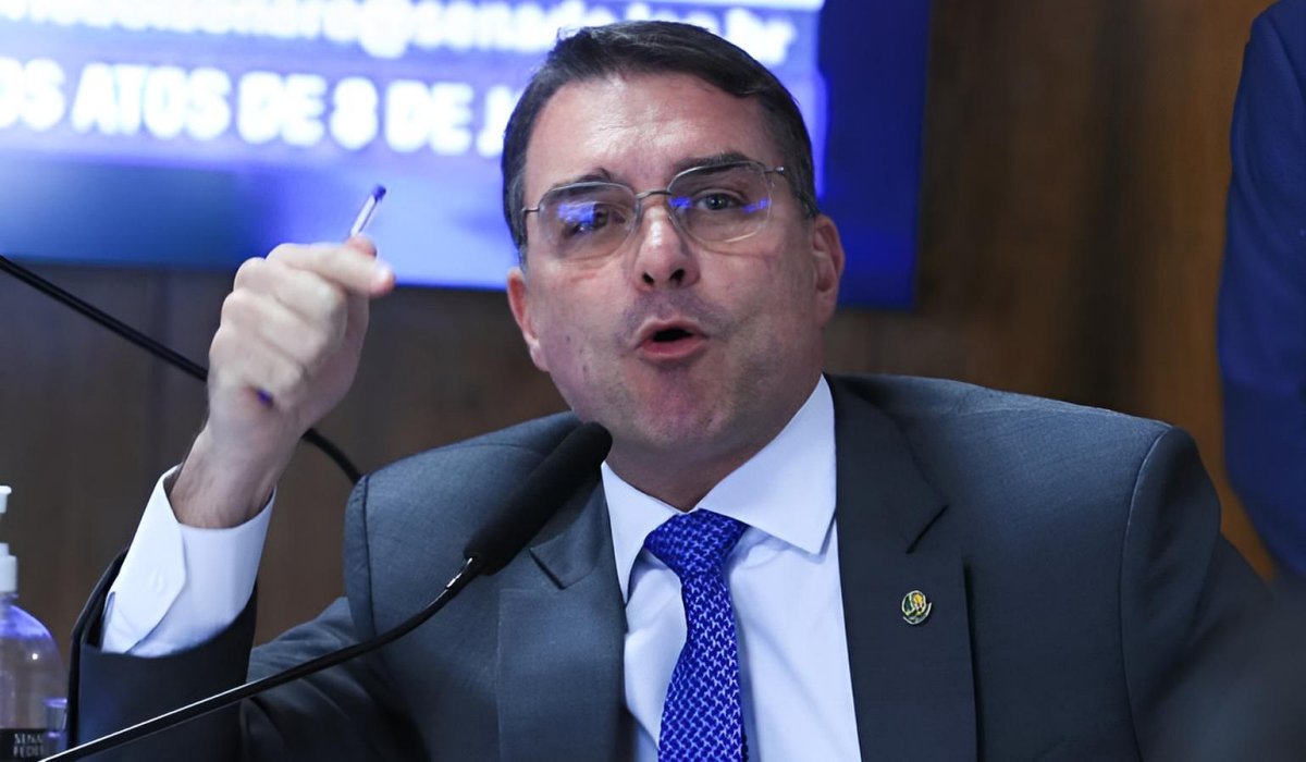 O senador Flávio Bolsonaro
