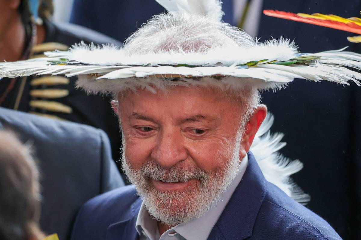 Lula Cacique O presidente Luiz Inácio Lula da Silva anuncia a criação da Universidade Federal Indígena (Unind) e a Universidade Federal do Esporte (UFEsporte) Foto: Fabio Rodrigues-Pozzebom/ Agência Brasil
