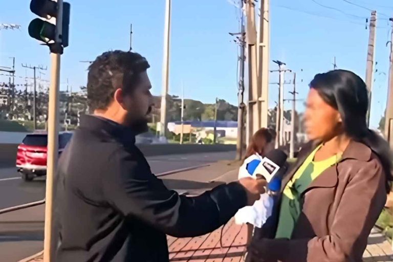 Repórter da Globo é pego de surpresa após mulher soltar palavrão ao vivo