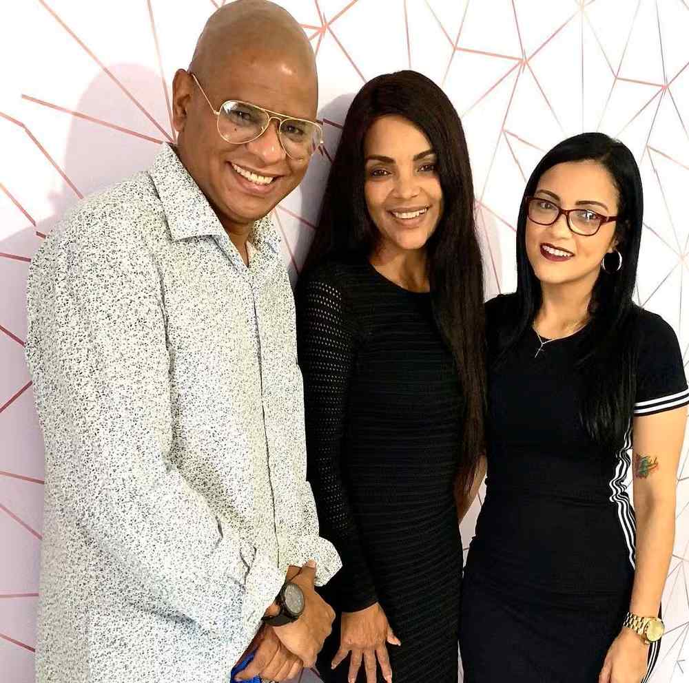 whatsapp-image-2026-05-19-at-20.25.21 Genro Valter, Flordelis e filha Simone (Foto: Reprodução)