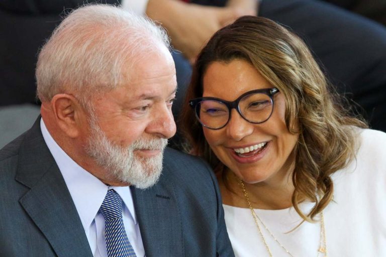 Lula ironiza filme biográfico de Bolsonaro: “Cavalo Preto”