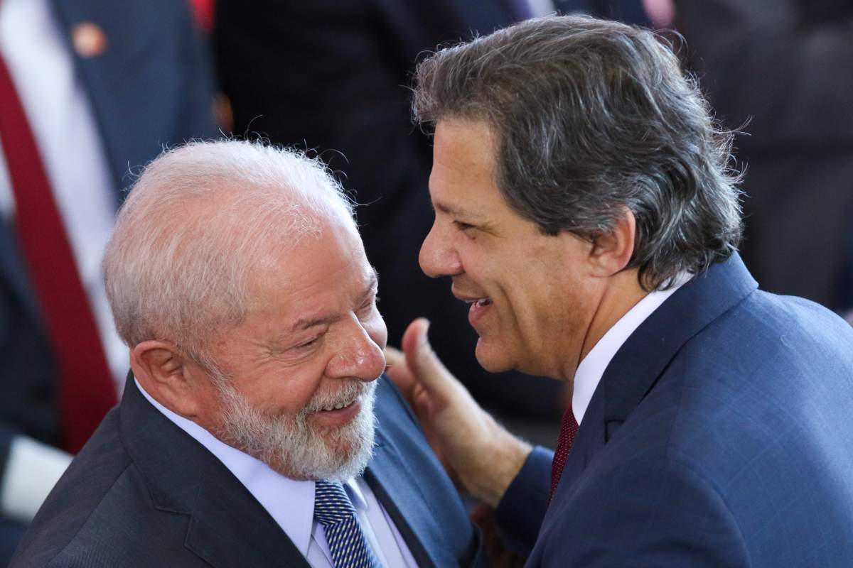 Lula Haddad O presidente Luiz Inácio Lula da Silva e o ex-ministro da Fazenda, Fernando Haddad, durante anúncio do Plano Safra da Agricultura Familiar Foto: Fabio Rodrigues-Pozzebom/ Agência Brasil