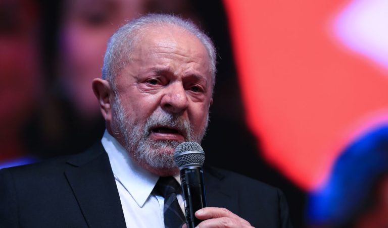 Aliado de Lula e eleito pelo PT é preso em operação contra o PCC