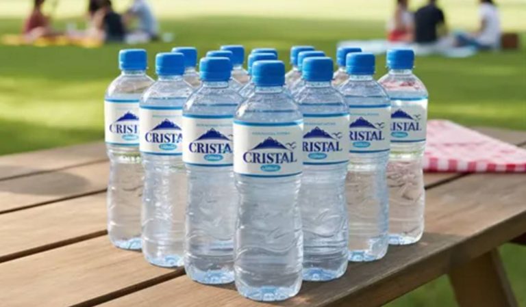 Anvisa proíbe venda da água mineral Crystal devido a bactéria