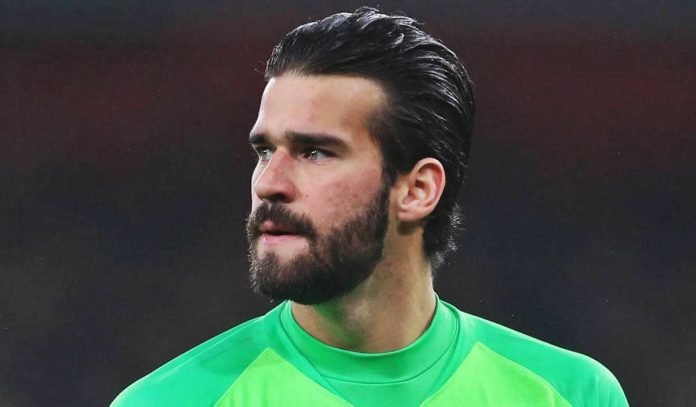 Alisson Becker, do Brasil