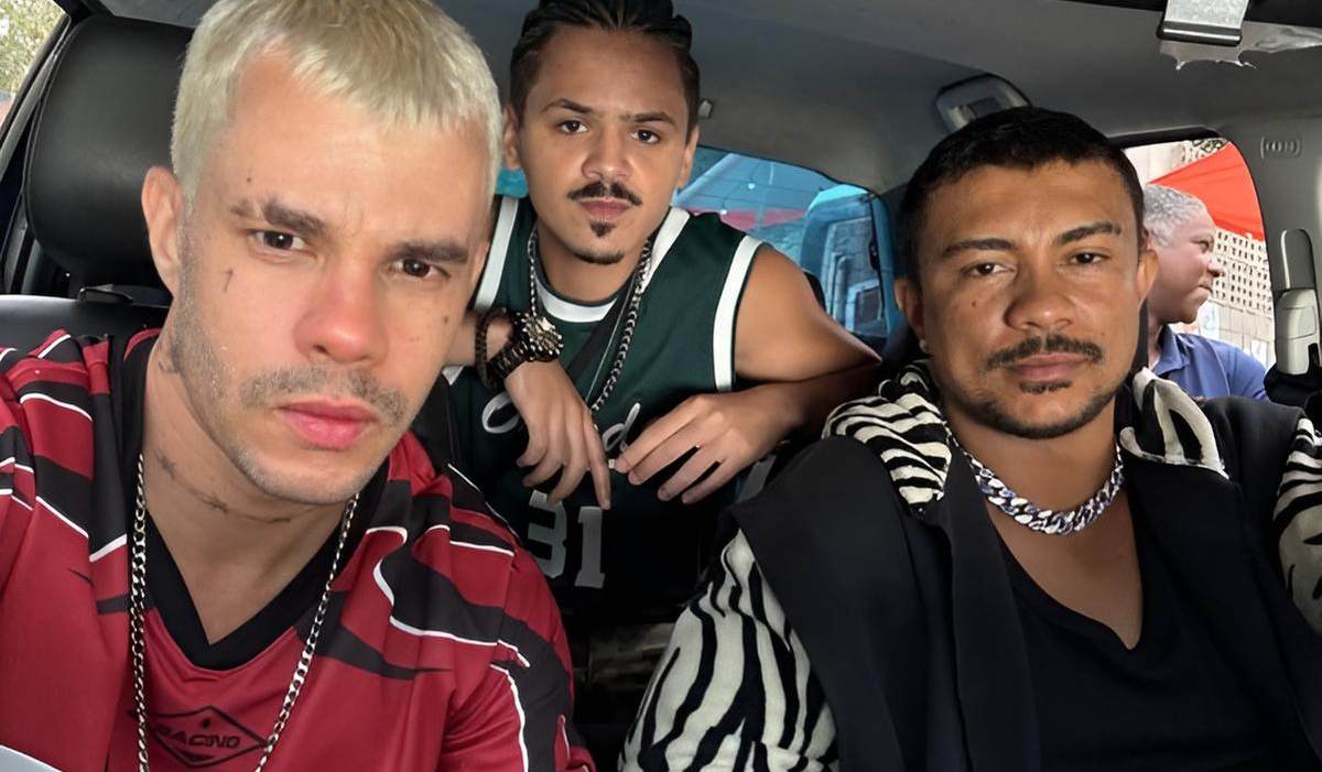 Atores de Três Graças