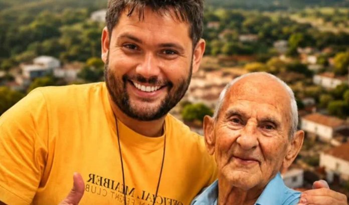 Caio Fiori e Vovô Anésio Caio Fiori e Vovô Anésio