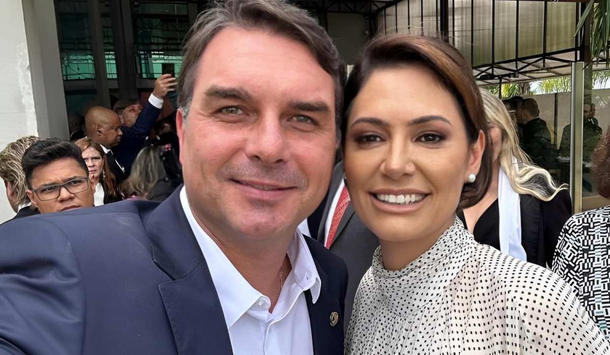 Flávio e Michelle Bolsonaro