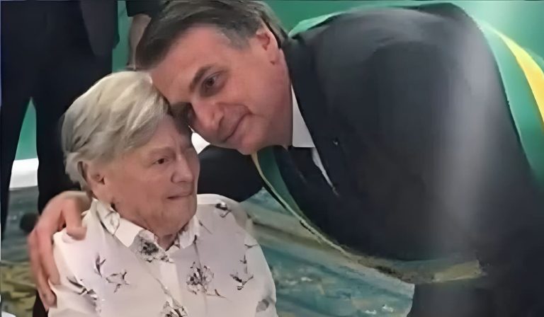 Mãe de Jair Bolsonaro é eternizada em grande obra de SP após morte