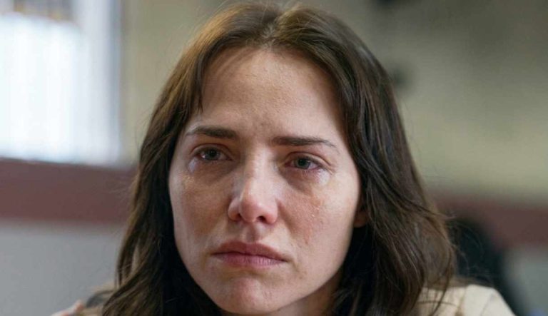 Famoso detona personagem de Letícia Colin em ‘Quem Ama Cuida’: “Fica exausto”