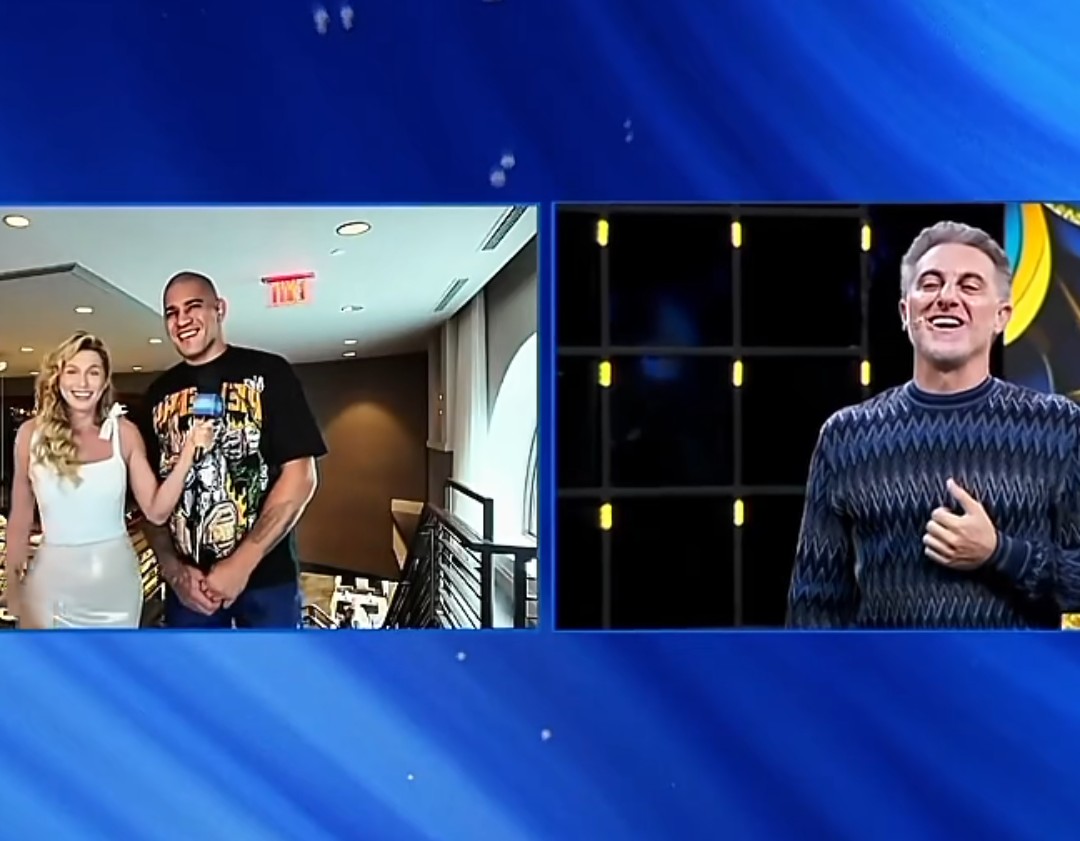 Lívia Andrade não confirmou namoro com Poatan durante o 'Domingão com Huck' e deixou Luciano Huck no vácuo - Foto: Reprodução/TV Globo Lívia Andrade não confirmou namoro com Poatan durante o 'Domingão com Huck' e deixou Luciano Huck no vácuo - Foto: Reprodução/TV Globo
