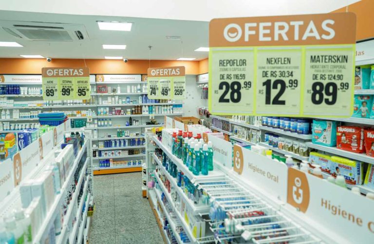 Judiciário condena rede de farmácias por pedir CPFs de clientes em milhões de reais