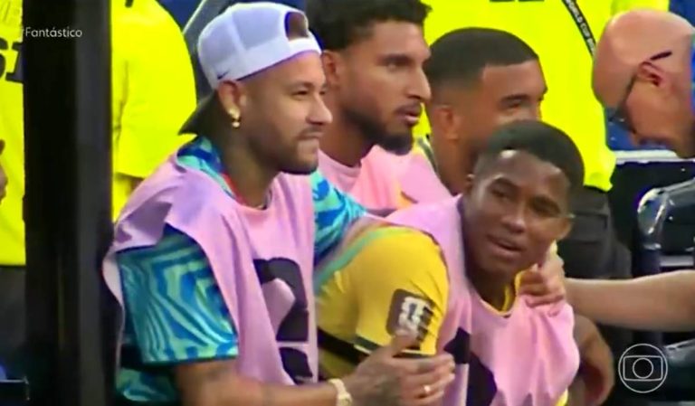 Excluído por Ancelotti, Endrick desabafou com Neymar: “Se eu pudesse, eu entrava”