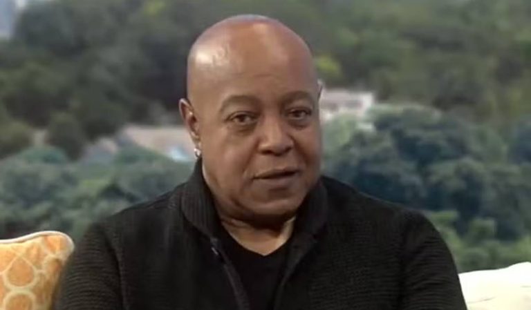 Morre Peabo Bryson, cantor de clássicos da Disney, aos 75 anos