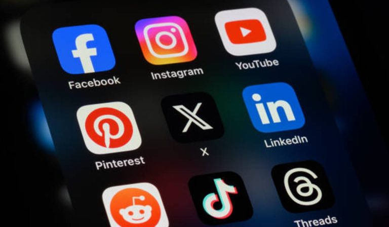 Redes sociais ficarão restritas para menores de 15 anos