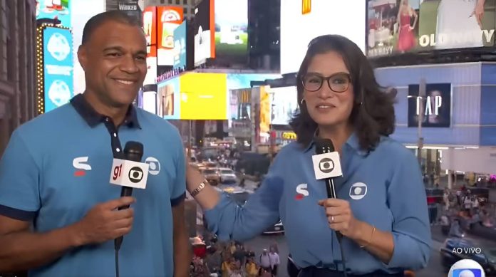 Renata Vasconcellos no Jornal Nacional Denílson e Renata Vasconcellos no Jornal Nacional - Foto: Globo