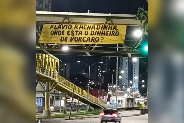 Faixa de protesto