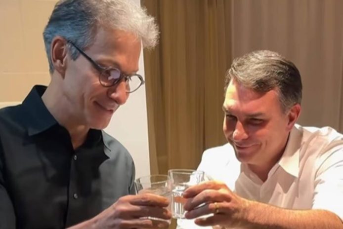 Zema e Flávio Bolsonaro