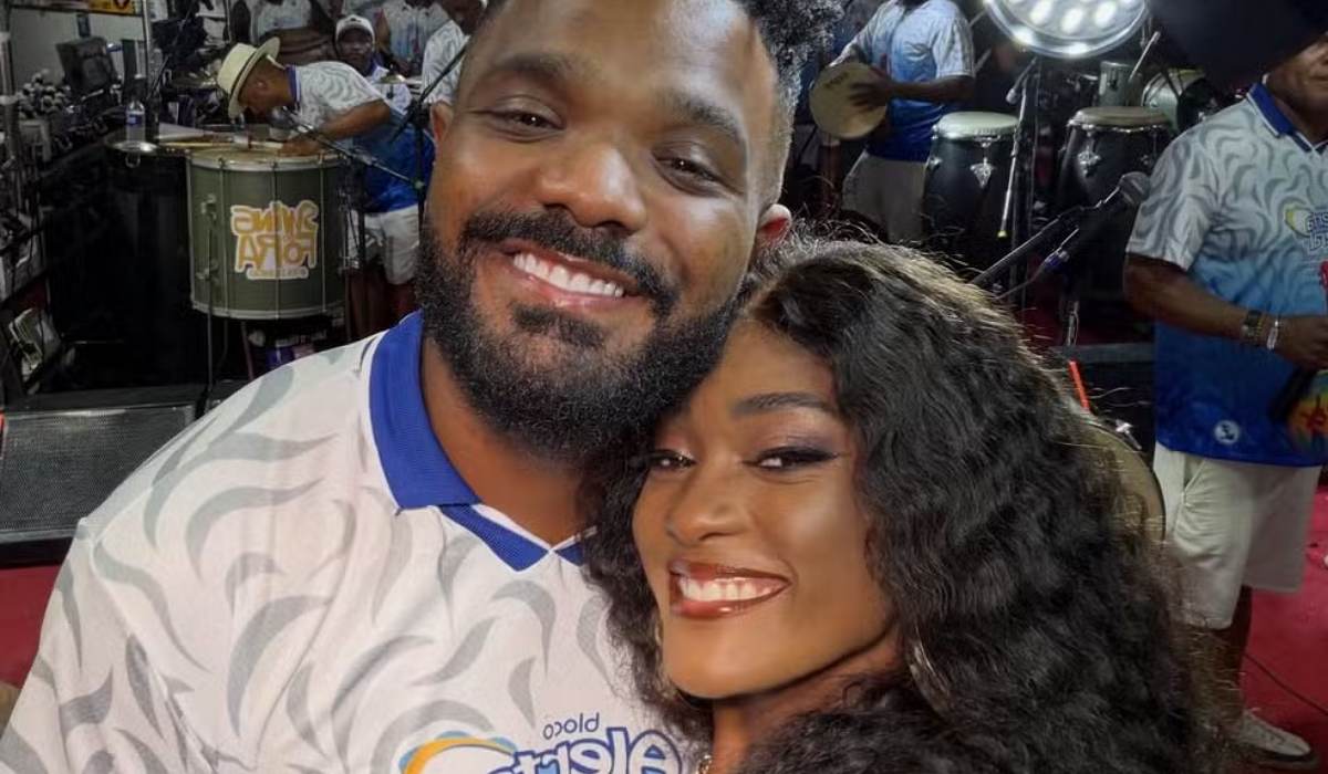 Arlindinho e Erika Januza