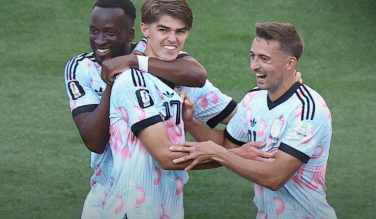 Bélgica goleia e elimina Estados Unidos nas oitavas da Copa do Mundo