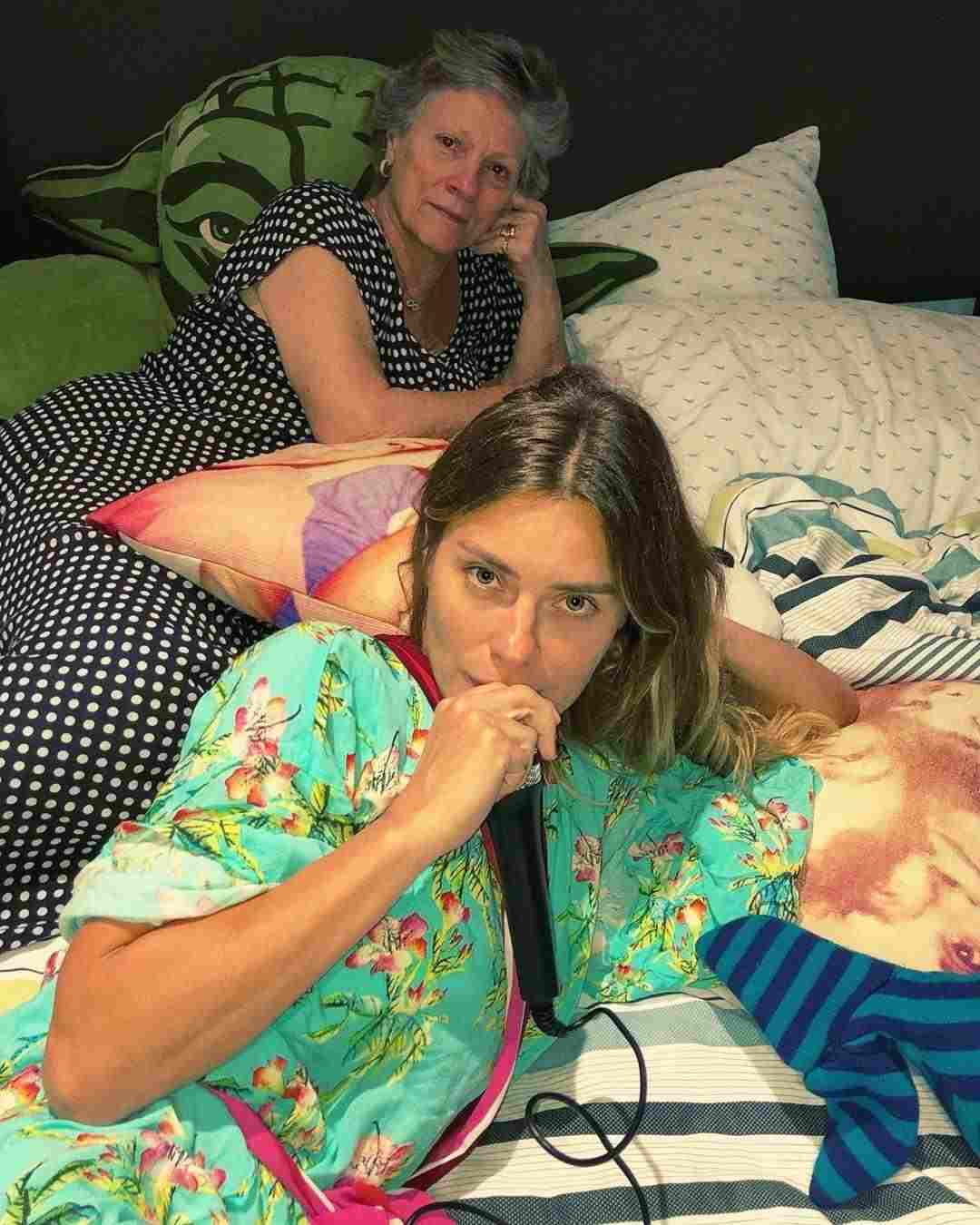 Carolina Dieckmmann e mãe Carolina Dieckmmann e mãe