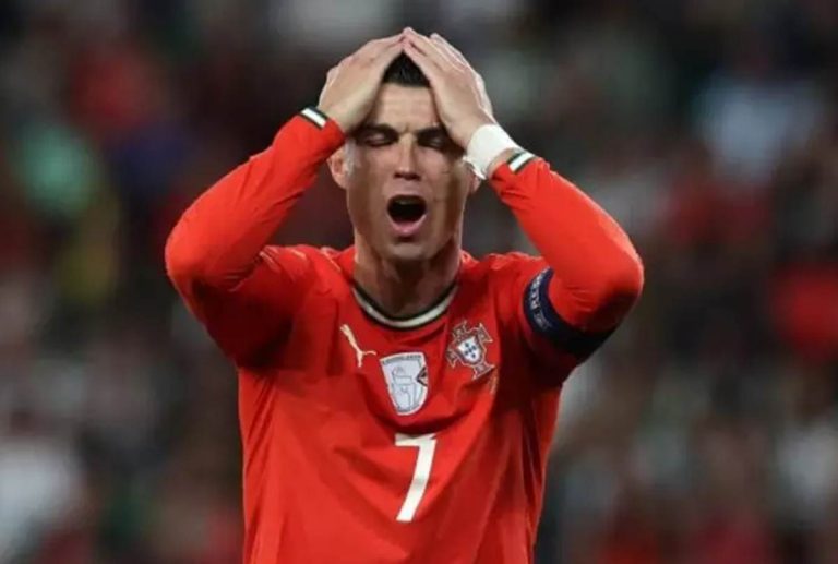 Novo Visual! Cristiano Ronaldo aparece com cabelo diferente após casamento