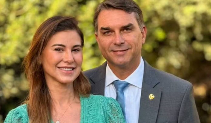 Fernanda e Flávio Bolsonaro Fernanda e Flávio Bolsonaro