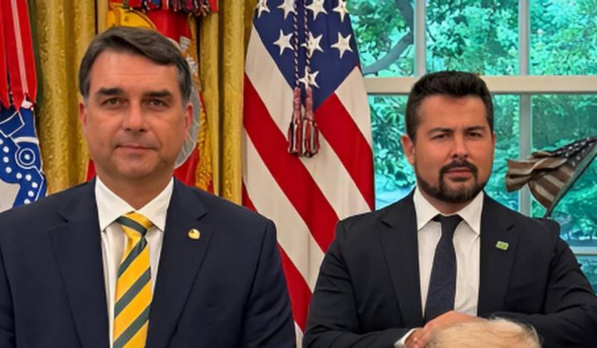 Flávio e Paulo Figueiredo Flávio e Paulo Figueiredo