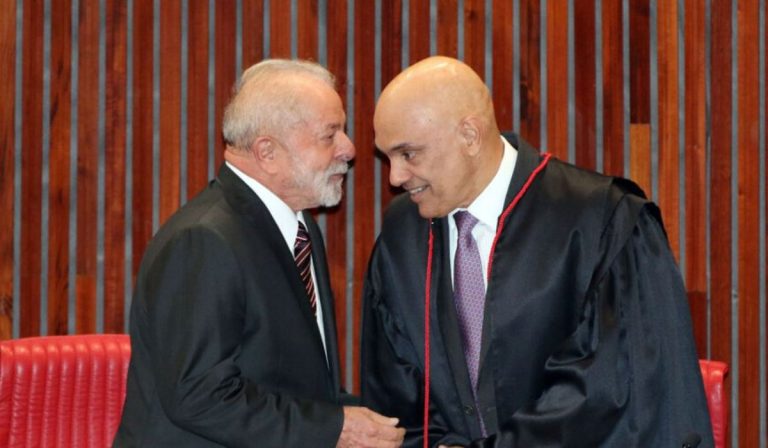 Lula prepara reação caso STF “salve” Alexandre de Moraes