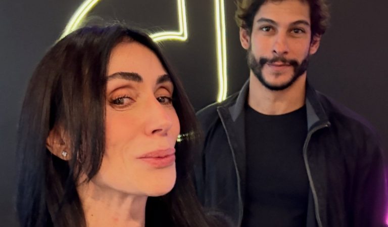 Michelle Barros anuncia fim de namoro com Shia Phoenix: “Viramos a página”