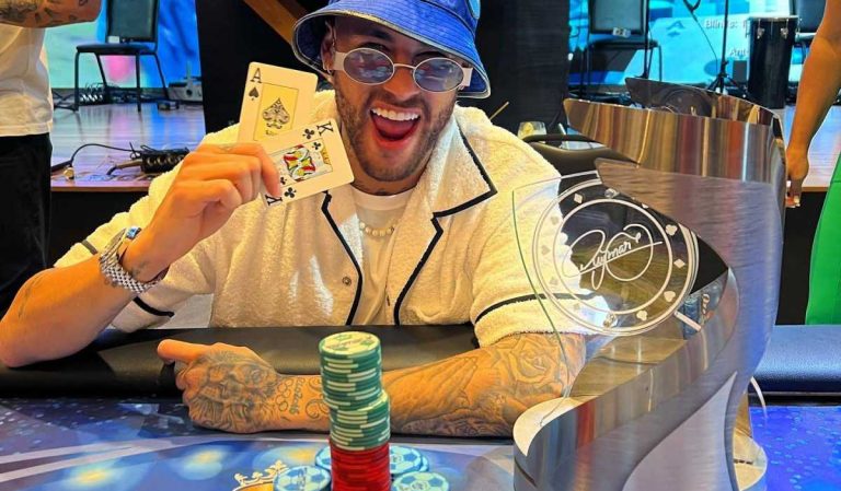 Após polêmica com o Remo, Neymar curte folga em iate de R$ 150 milhões e ironiza xingamento