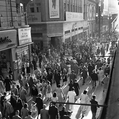 Rua direita, 1953