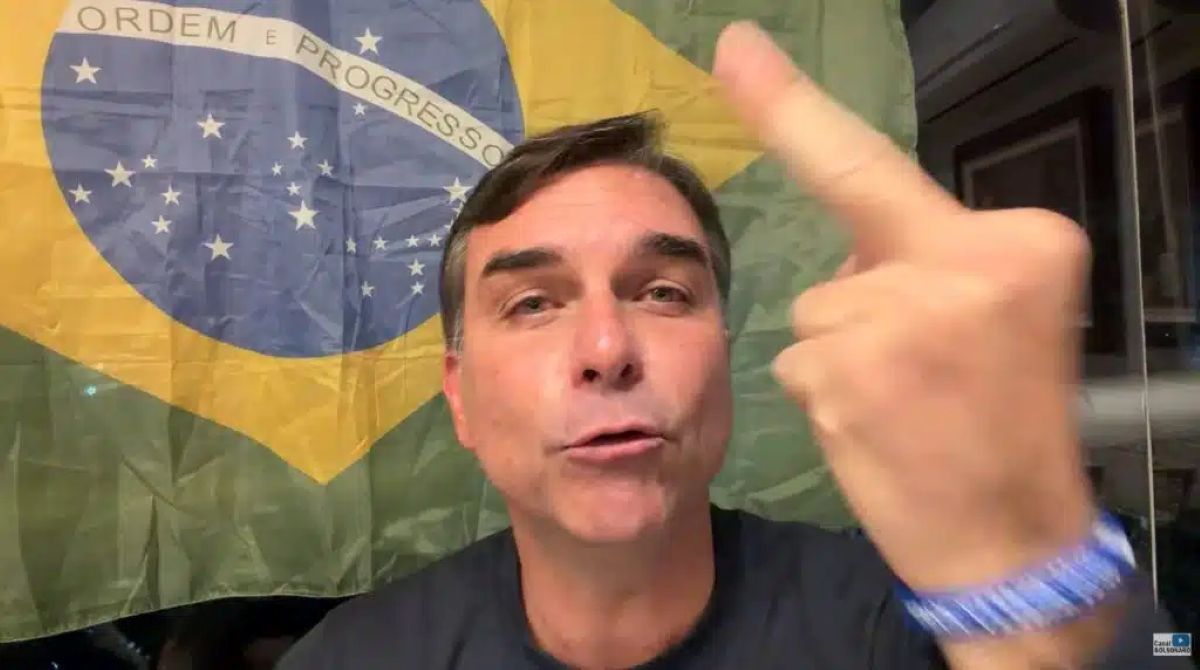 Flávio Bolsonaro (Foto: Reprodução)
