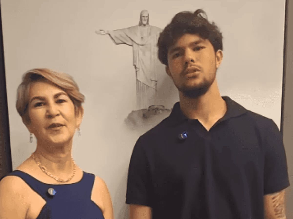 Sonia e Bruninho Samudio, filho de Eliza (Foto: Reprodução)