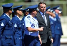 Comandante da Força Aérea revela como impediu golpe de Bolsonaro: “Eu disse NÃO, uma trincheira antigolpista”