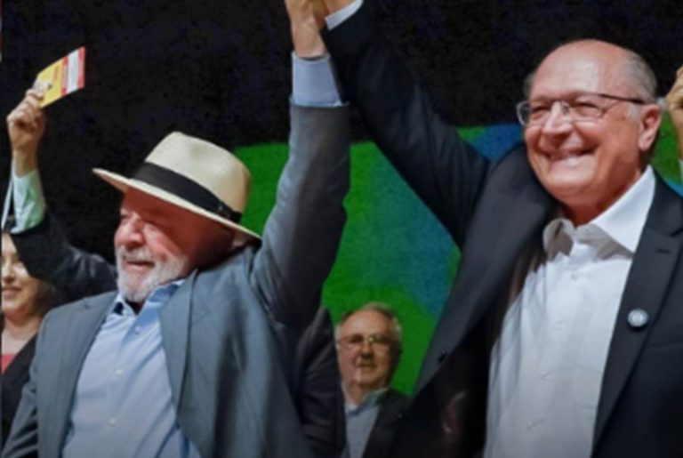 PT oficializa candidatura de Lula à reeleição em convenção em São Paulo