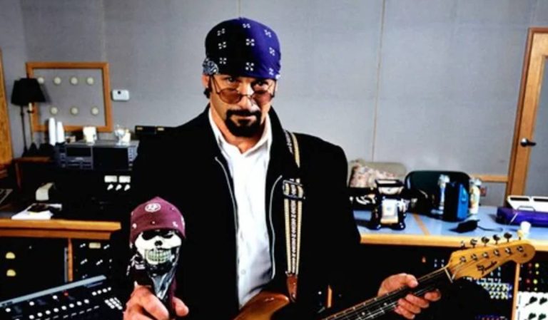 Morte de David Z, produtor que ajudou a lançar Prince, é confirmada aos 78 anos