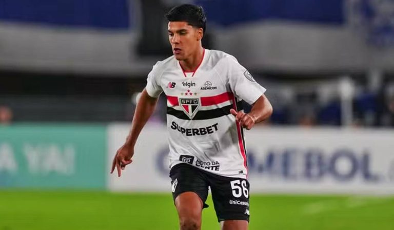 Nicolas, jogador do São Paulo, é preso por atropelar e matar idoso de 84 anos