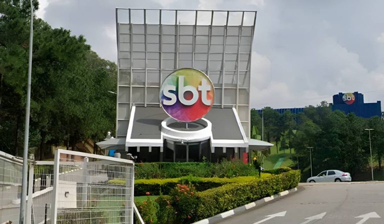 SBT deseja investir pesado no futebol, mas não descarta retorno das novelas