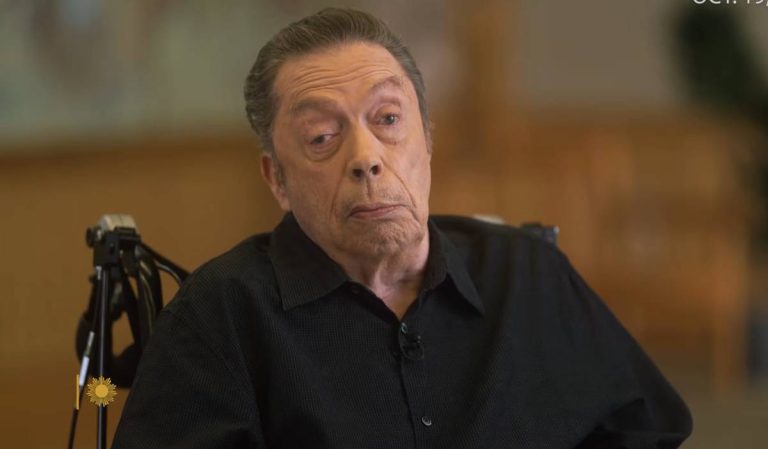 Causa da morte do ator Tim Curry é revelada