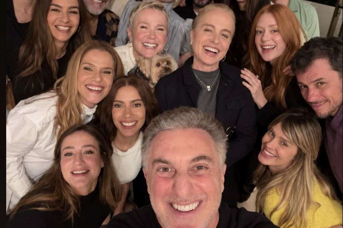 Luciano Huck e amigos Luciano Huck e amigos (Reprodução/ Instagram @lucianohuck)